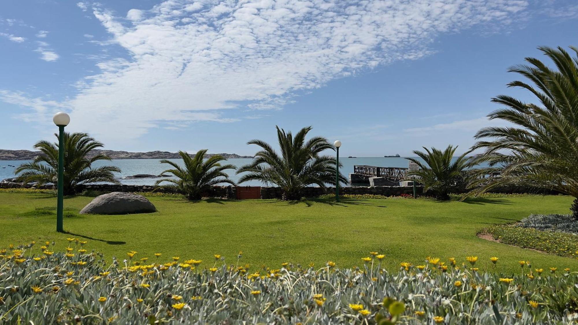 Luederitz Nest Hotel Lüderitz Exterior foto