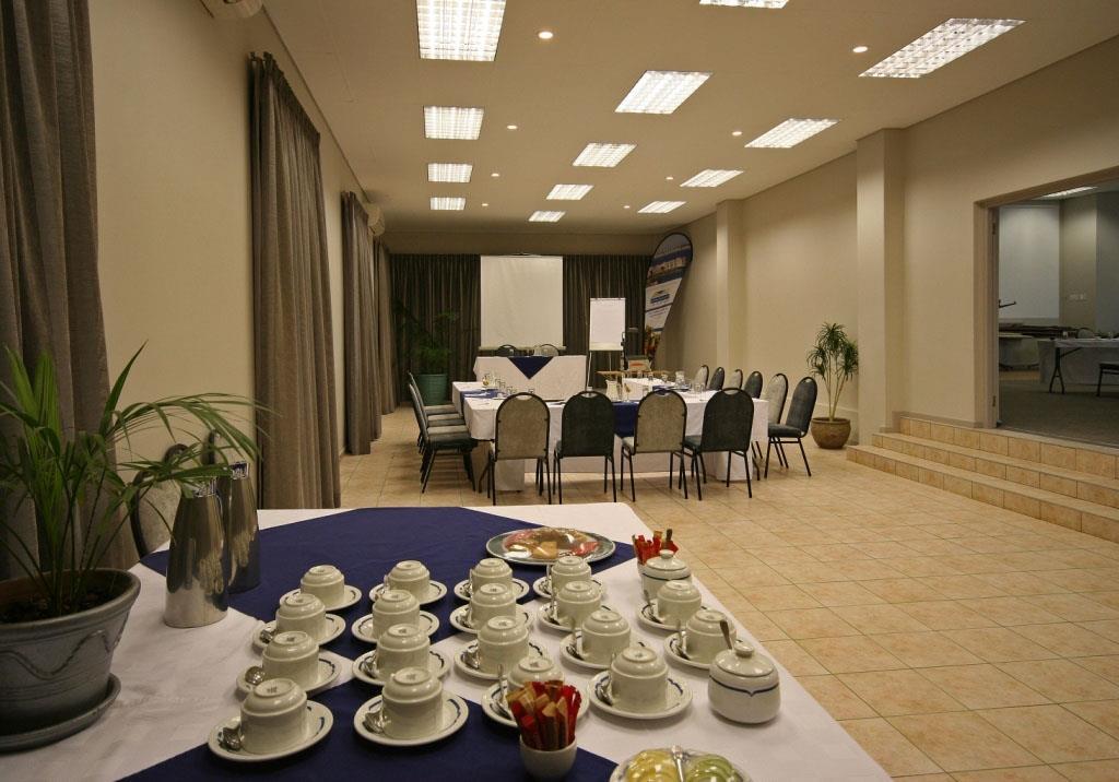 Luederitz Nest Hotel Lüderitz Restaurante foto